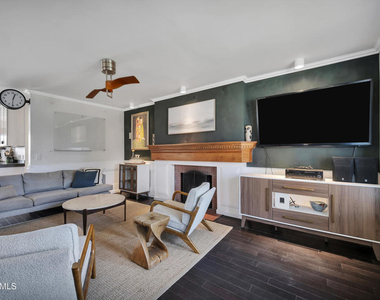 3870 Clark Avenue - Photo Thumbnail 2