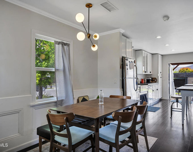 3870 Clark Avenue - Photo Thumbnail 4