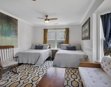 3870 Clark Avenue - Photo Thumbnail 17