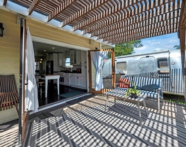3870 Clark Avenue - Photo Thumbnail 20