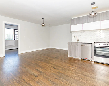 207 Schaefer Street - Photo Thumbnail 1