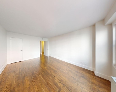 East 63rd Street - Photo Thumbnail 2