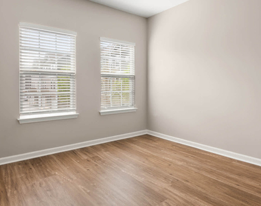 3920 Ivy Summit Ct - Photo Thumbnail 6