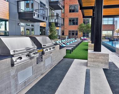 2900 Canton St - Photo Thumbnail 39