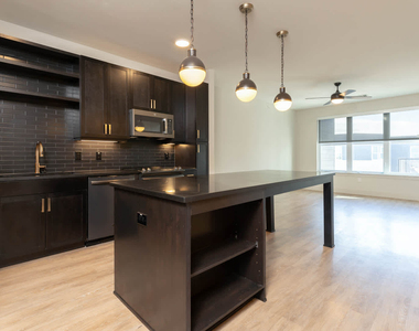 2900 Canton St - Photo Thumbnail 68