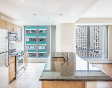 4 Emerson Place - Photo Thumbnail 6