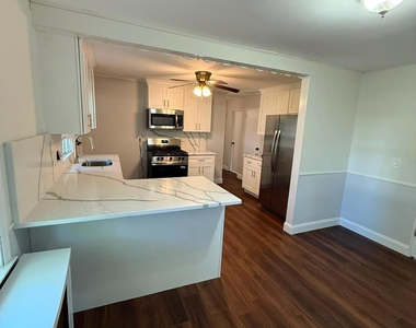 375 S 3rd Street - Photo Thumbnail 26