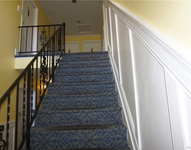 260 West Street - Photo Thumbnail 2