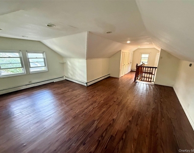 175 S Brookside Avenue - Photo Thumbnail 24