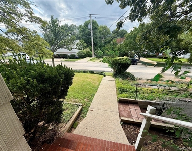 175 S Brookside Avenue - Photo Thumbnail 34