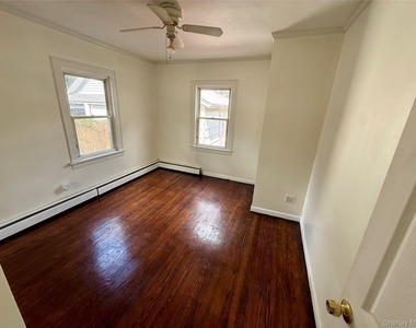 175 S Brookside Avenue - Photo Thumbnail 17