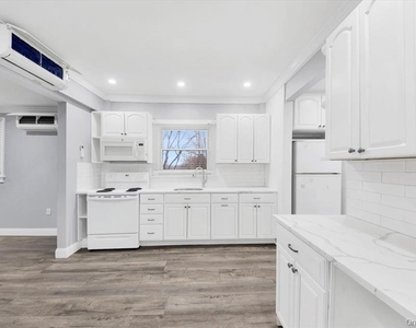 39 Helena Avenue - Photo Thumbnail 8