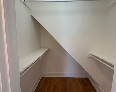 3 Hewlett Street - Photo Thumbnail 13