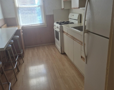 8714 Commonwealth Boulevard - Photo Thumbnail 2