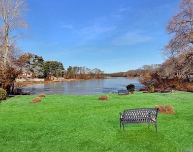 105 Artist Lake Drive - Photo Thumbnail 2