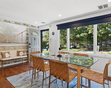 27 Atlantic Avenue - Photo Thumbnail 9