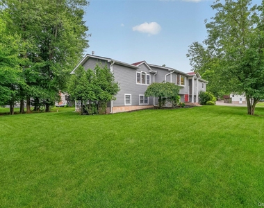 234 Betsy Ross Drive - Photo Thumbnail 2