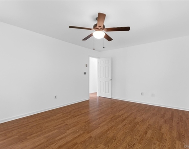 7 Van Keuren Avenue - Photo Thumbnail 22