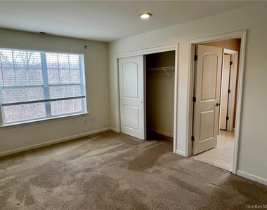 95 Meadow View Drive - Photo Thumbnail 22