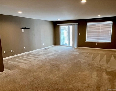 95 Meadow View Drive - Photo Thumbnail 27
