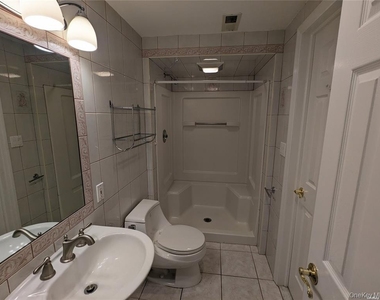 19 Comanche Lane - Photo Thumbnail 5