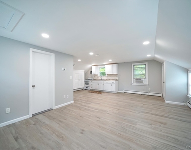 16 Brook St - Photo Thumbnail 43
