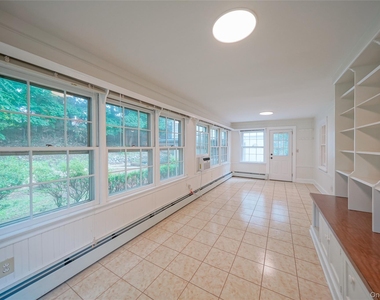 16 Brook St - Photo Thumbnail 23