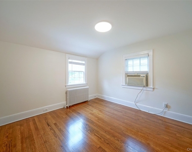 16 Brook St - Photo Thumbnail 28