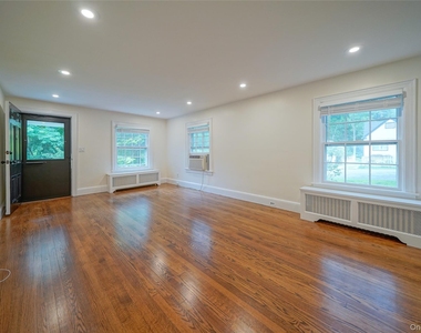 16 Brook St - Photo Thumbnail 14