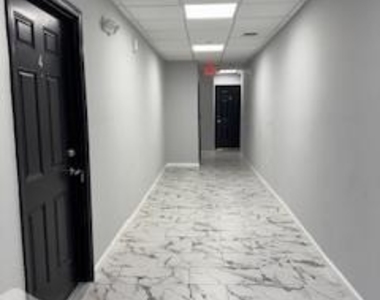 118 W 2 Street - Photo Thumbnail 1