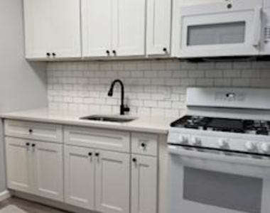 118 W 2 Street - Photo Thumbnail 2