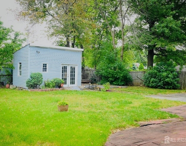 11 Baxter Road - Photo Thumbnail 2