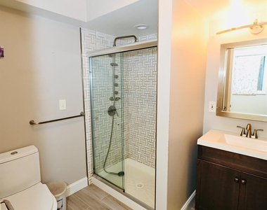 11 Baxter Road - Photo Thumbnail 14