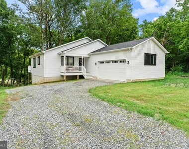 181 Haulover Drive - Photo Thumbnail 1