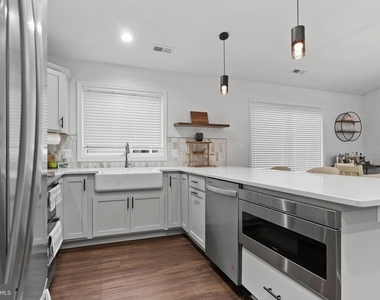 181 Haulover Drive - Photo Thumbnail 9