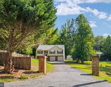 3 Crestview Drive - Photo Thumbnail 6