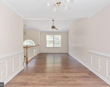 3 Crestview Drive - Photo Thumbnail 9