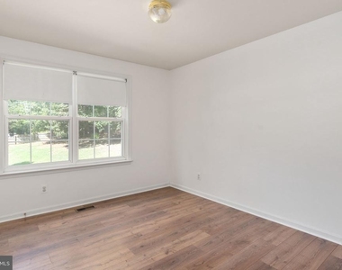 3 Crestview Drive - Photo Thumbnail 14
