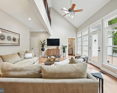 10714 Kirkland Drive - Photo Thumbnail 9