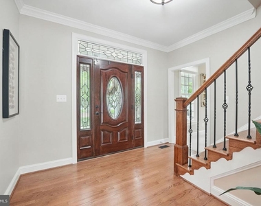 10714 Kirkland Drive - Photo Thumbnail 15