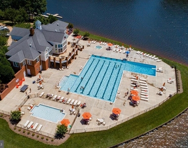 10714 Kirkland Drive - Photo Thumbnail 44