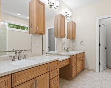 10714 Kirkland Drive - Photo Thumbnail 18