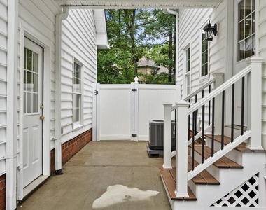 10714 Kirkland Drive - Photo Thumbnail 41