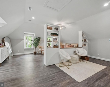 10714 Kirkland Drive - Photo Thumbnail 31