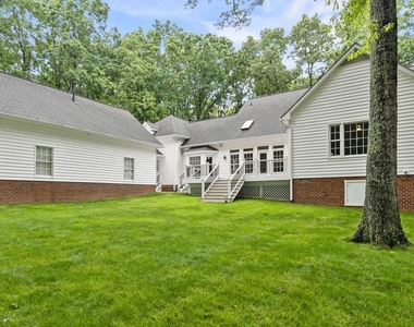 10714 Kirkland Drive - Photo Thumbnail 42