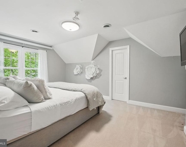 10714 Kirkland Drive - Photo Thumbnail 26