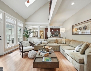 10714 Kirkland Drive - Photo Thumbnail 1