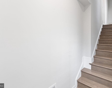 18277 Summit Pointe Drive - Photo Thumbnail 7