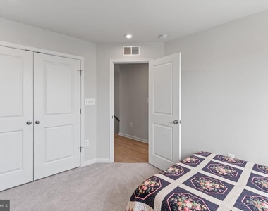 18277 Summit Pointe Drive - Photo Thumbnail 27