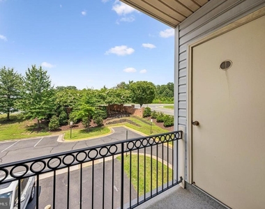 15503 John Diskin Circle - Photo Thumbnail 32